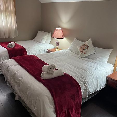 Blaeberry Valley Vacation Rentals Голден Экстерьер фото